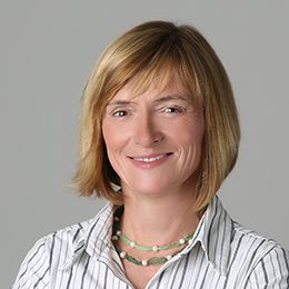 Christine Eikelmann, Steuerfachangestellte